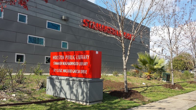 Stanaker Neighborhood Library - Photo 4