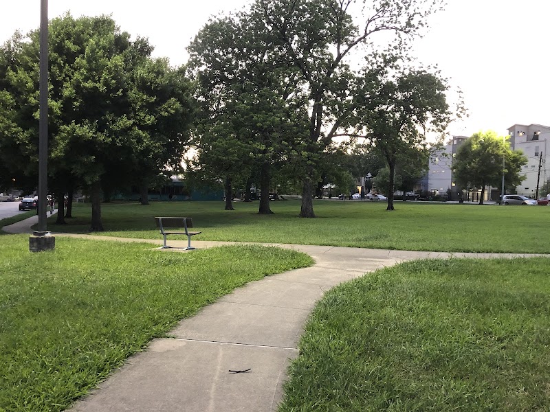 Swiney Park - Photo 2