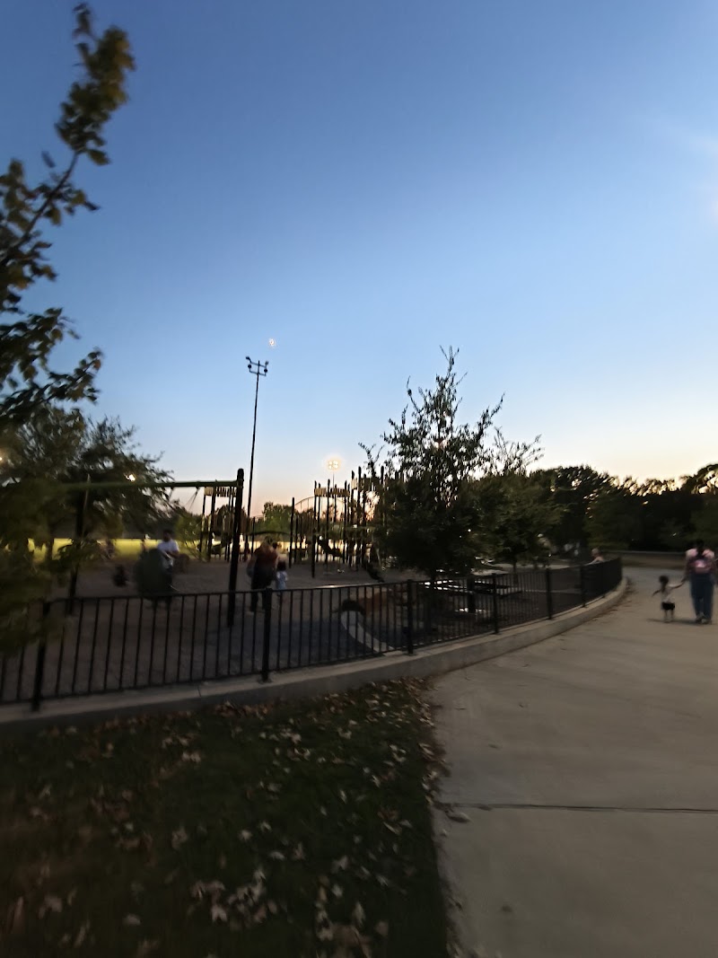 TC Jester Playground - Photo 9