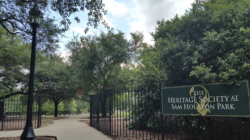 The Heritage Society at Sam Houston Park - Photo 3