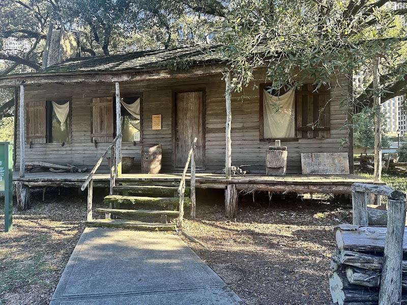The Heritage Society at Sam Houston Park - Photo 7