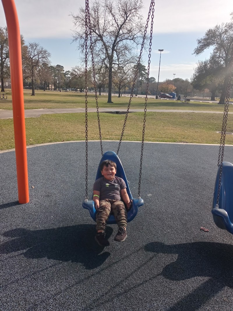 Tidwell Park - Photo 3