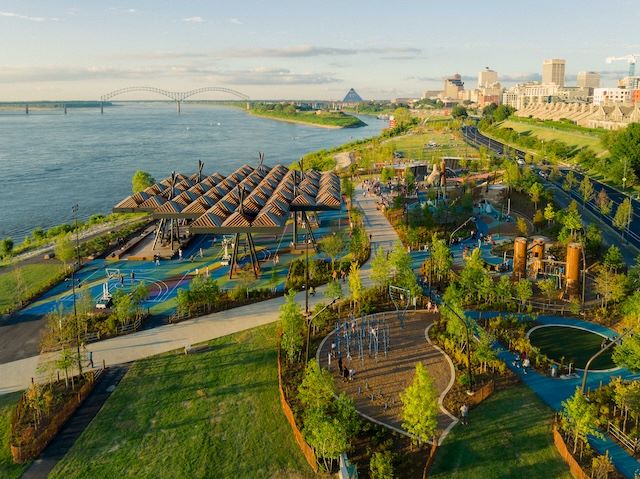 Tom Lee Park