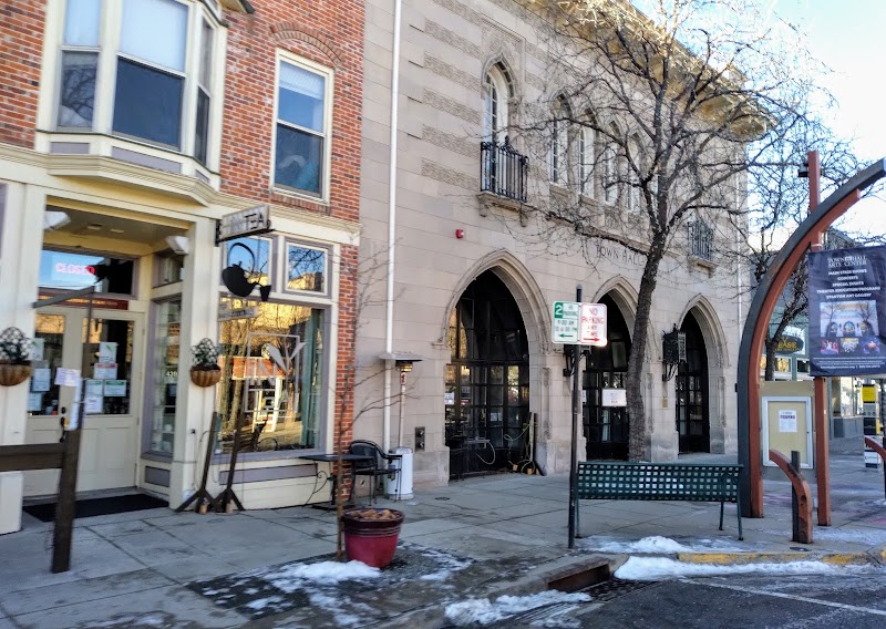 Town Hall Arts Center