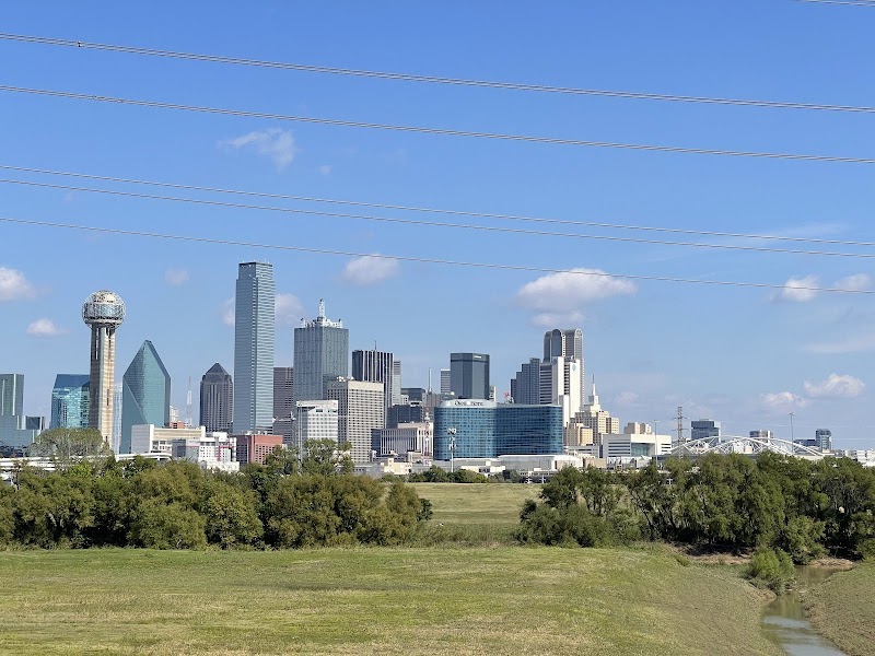 Trammell Crow Park - Photo 2