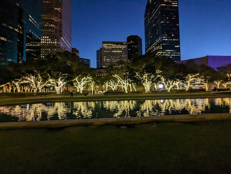 Tranquillity Park - Photo 4
