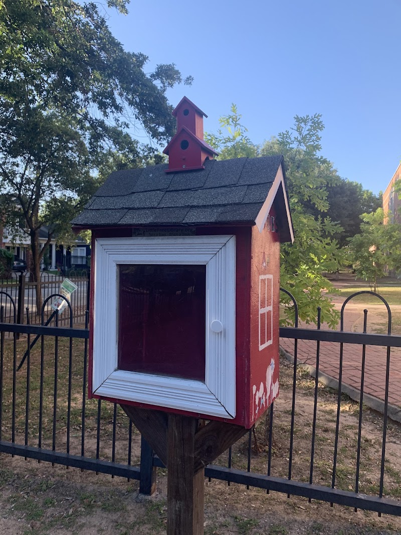 Travis Spark Park - Photo 8