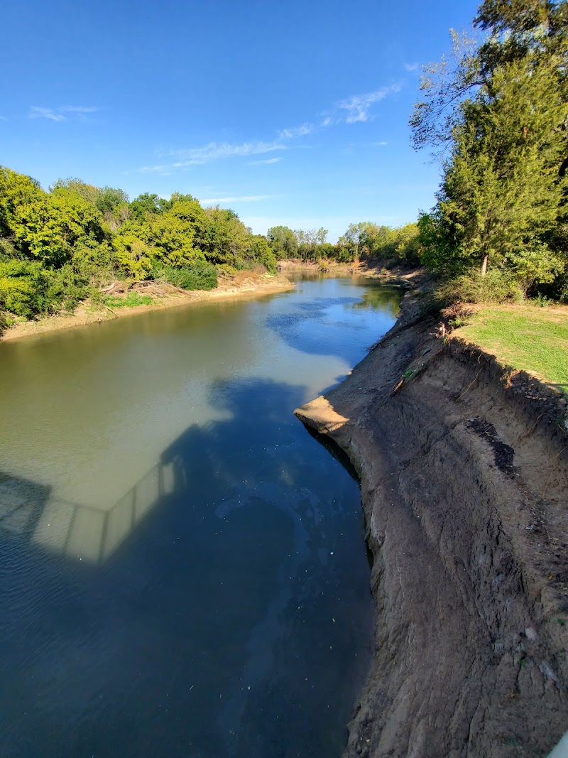 Trinity River Audubon Center - Photo 7