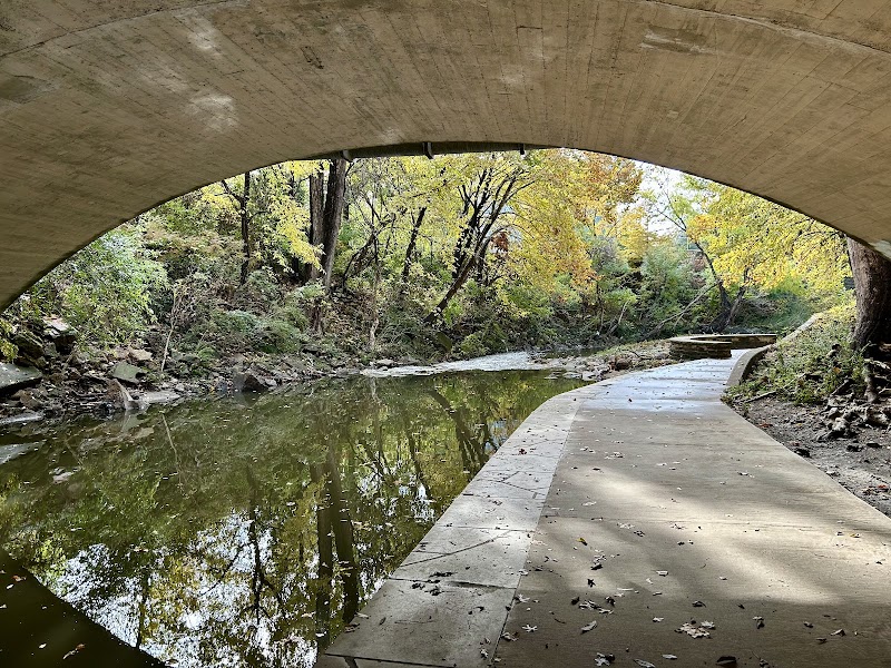 Turtle Creek Parkway Park - Photo 6
