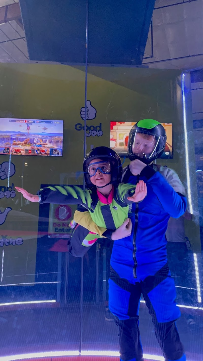 UA Indoor SkyDiving