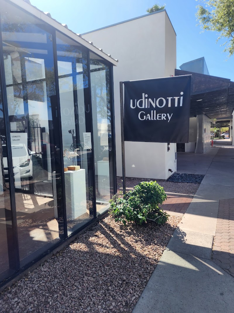 Udinotti Gallery