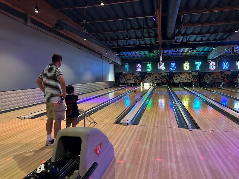 Valley View Lanes