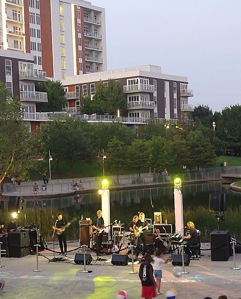 Vitruvian Park - Photo 4