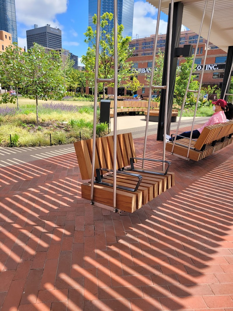 West End Square - Photo 4